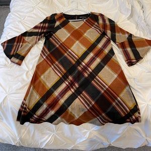 Jessica Howard Bell Sleeve Dress